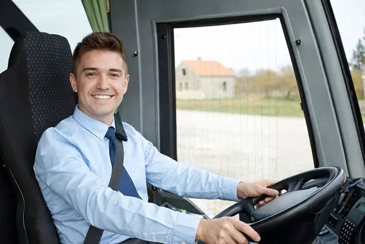 Busführerschein ab 18